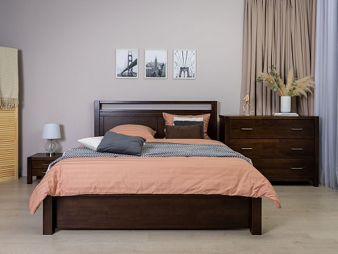 Кровать в стиле минимализм Fiord - Кровать из массива с декоративной резкой в изголовье.