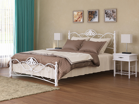 Двуспальная кровать с матрасом Garda 2R - Кровать из массива березы с фигурной металлической решеткой.